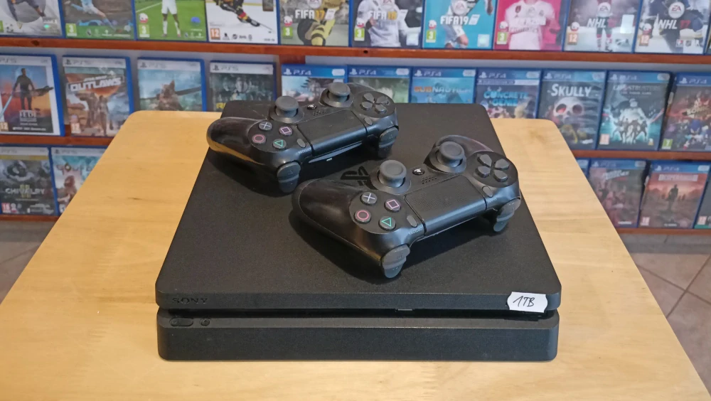 PlayStation 4 Slim 1TB 