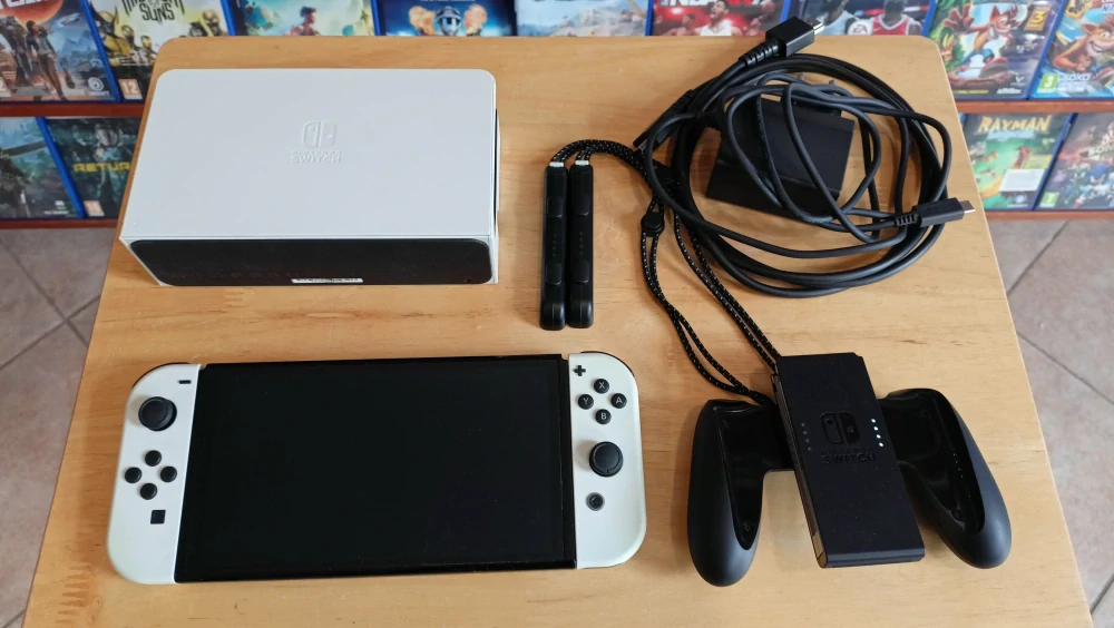 Nintendo Switch OLED White